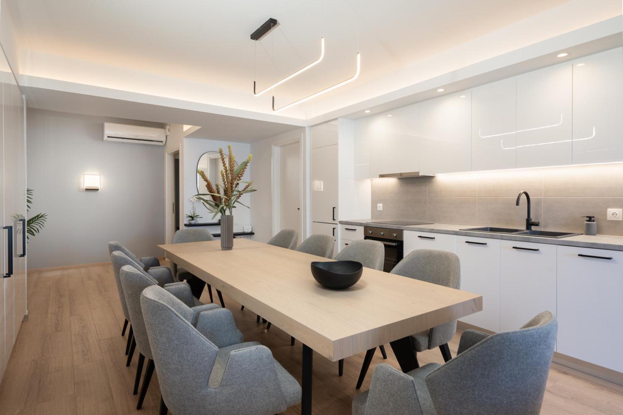 Luxury 4 Bedrooms Apartment Near Flisvos Marina Piraeus Bagian luar foto