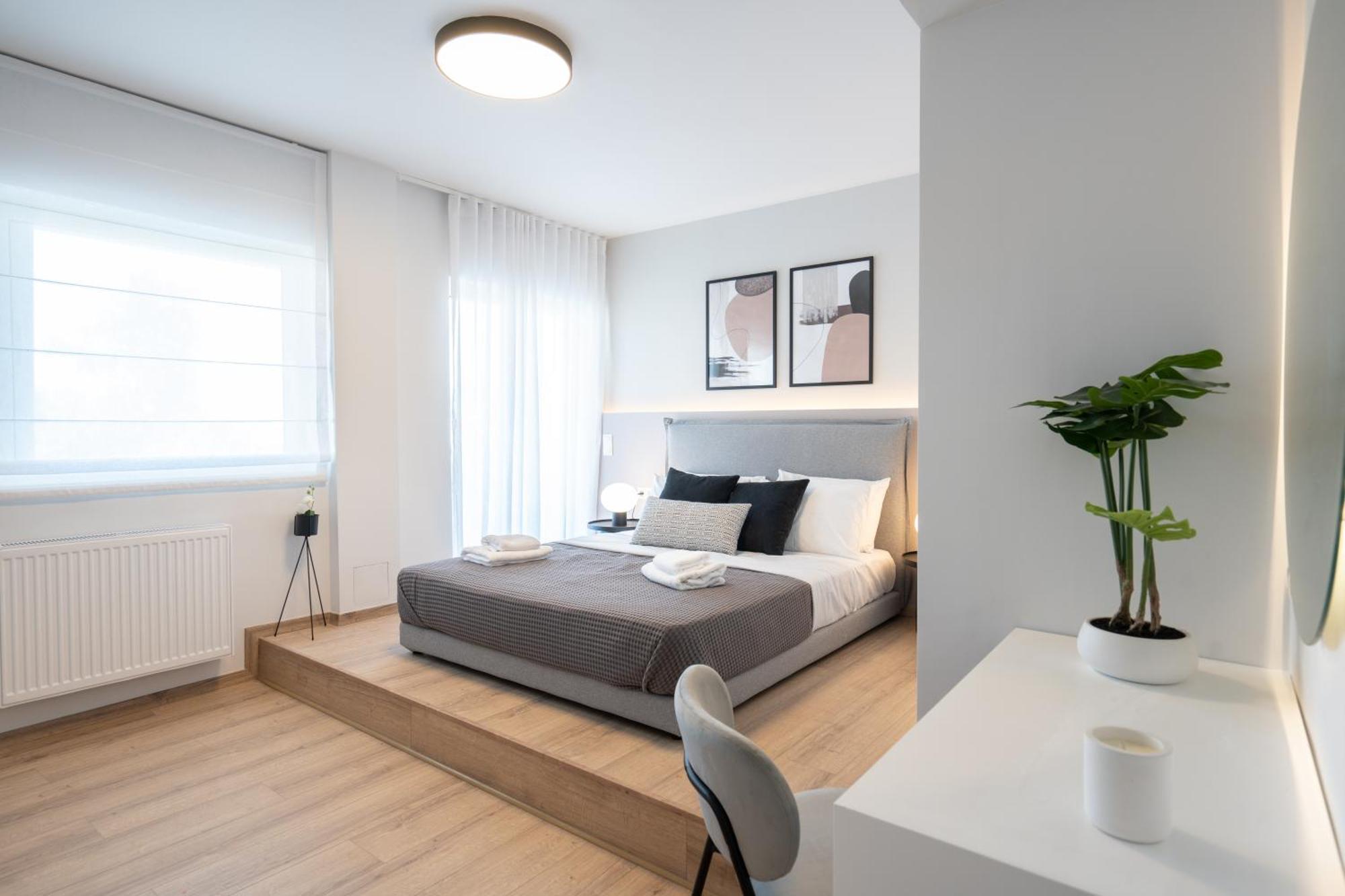 Luxury 4 Bedrooms Apartment Near Flisvos Marina Piraeus Bagian luar foto